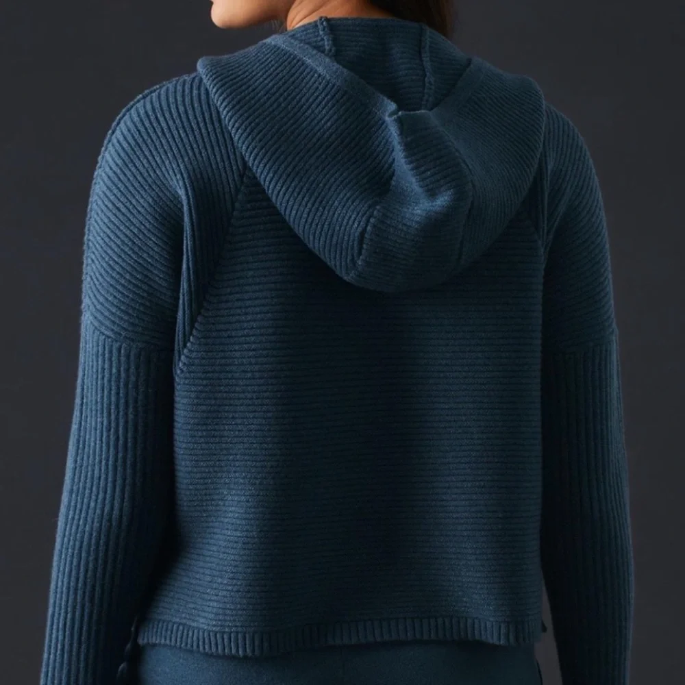 Daily Practice by Anthropologie Cropped Sweater Hoodie Ribbed ~ XS Teal Blue. - Picture 2 of 5
